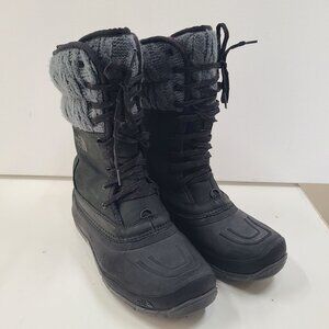 The North Face Women's Lace Up Boots - Black and Gray